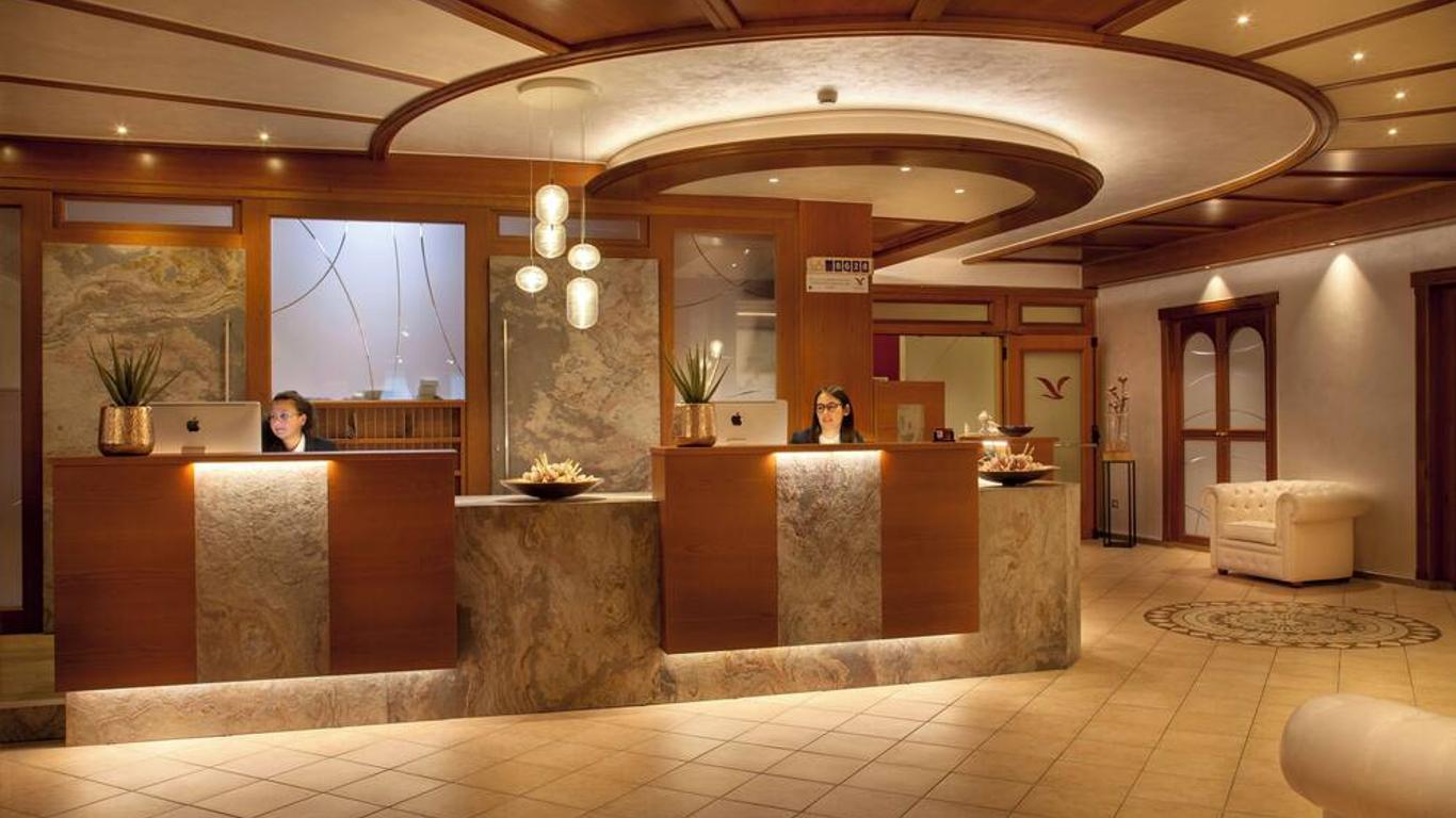 ADLER MERYEM wellness hotel - Andalo