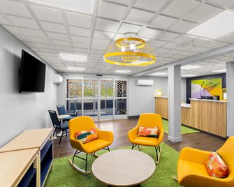 Spark by Hilton Beckley - Beckley - Reception
