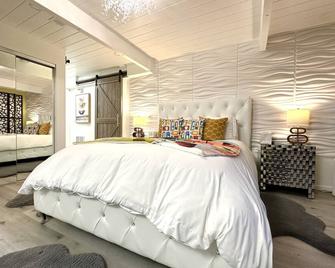 Luxury Eichler Stay - Near SF, Napa, and Sonoma - San Rafael