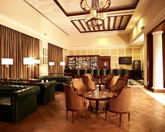 Dlf Club 3 - Gurugram - Lounge