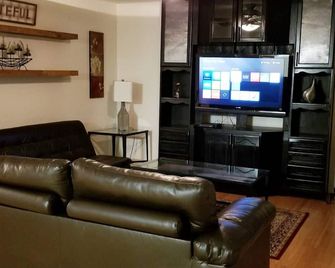 3 Bedrooms- 2 Baths- 2 Car Garage - Lancaster - Living room