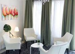 Aibonito Hotel 203 - Barranquitas - Living room