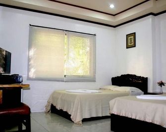Island Inn - Boracay