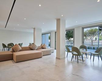 Maris Grand Waterpark Resort - Protaras - Sala de estar