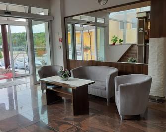 Hotel Auto Jas - Neutra - Lobby