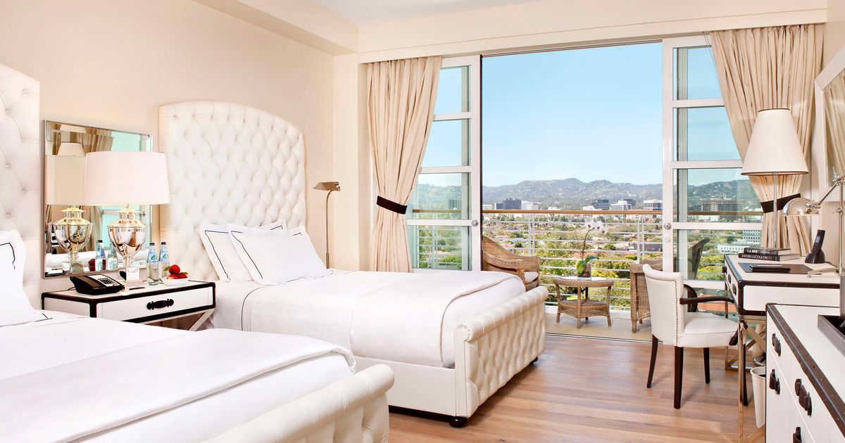 Cameo Beverly Hills £135. Los Angeles Hotel Deals & Reviews KAYAK