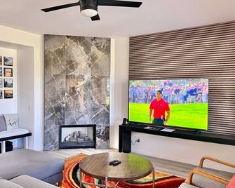 The Fairway Villa @ Desert Princess Palm Springs - Cathedral City - Wohnzimmer