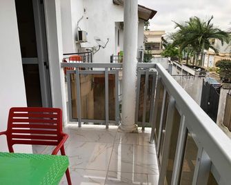 Residences Hotels Sejours Affaires - Abidjan - Balcony