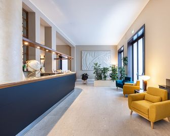 Hotel Nuova Grosseto - Grosseto - Front desk