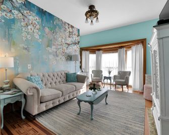 Old Library Inn - Historic Olean Ny - Olean