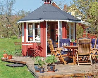 Awesome Home in Soelvesborg With Kitchen - Hällevik - Patio