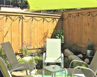 Uptown Cozy Victorian - San Luis Obispo - Patio