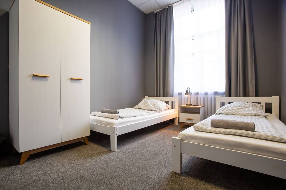 Moon Hostel Wroclaw - ורוצלב - חדר שינה