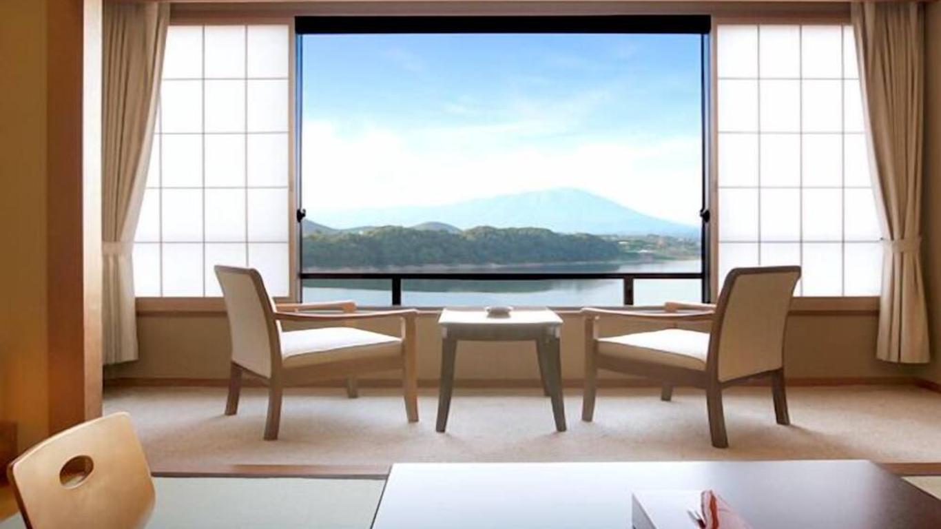 Hotel Shion