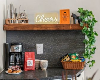 Passyunk Square Spacious 1 Br Oasis- Huge Deck - Filadelfia - Buffet