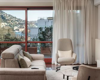 Cullinan Como lakeview apartment by Petra Luxury - Como - Sala de estar