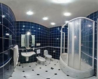 Gintama Hotel - Kyiv - Phòng tắm