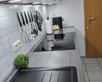 Quiet, beautiful Apartment - Kaufering - Cozinha