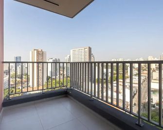 360 Vn Turiassu by Housi - Sao Paulo - Balkong