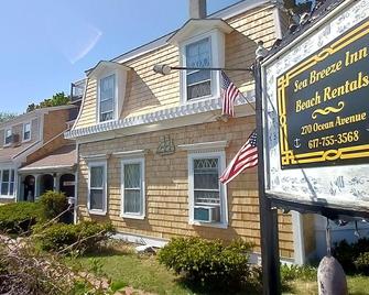 Sea Breeze Inn - Hyannis - Building