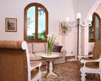 Antico Borgo di Sutri - Sutri - Living room
