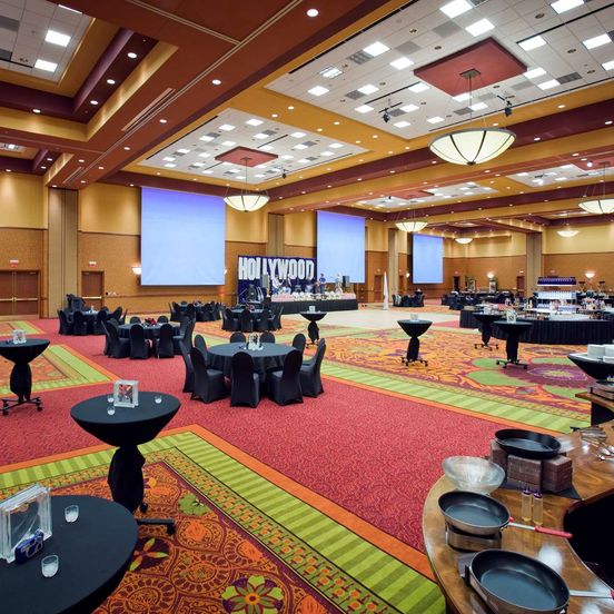 Conference room view of Embassy Suites by Hilton E Peoria Riverfront Conf Center