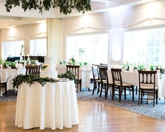 Historic Summit Inn - Farmington - Restaurante