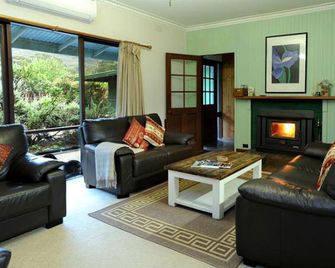 Lavender Farm Hotel - Healesville - Obývací pokoj