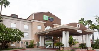 Holiday Inn Express Hotel & Suites Brownsville - Brownsville