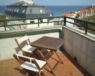 Apartment Ático con terraza by Interhome - Malpica de Bergantinos - Balcon