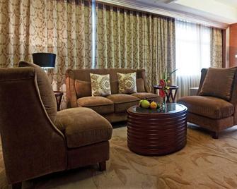 Gold Source Sunshine Hotel - ฉางชา - ห้องนั่งเล่น