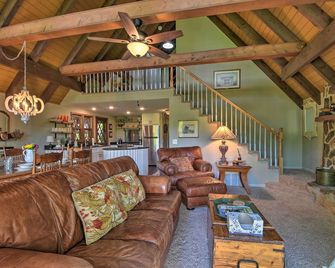Sky Valley Home w/ Stunning Views - 1 Mi to Resort - Dillard
