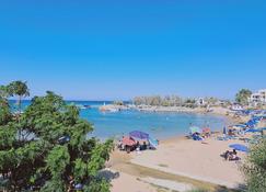 Stay Trinity Beach Apts - Paralimni - Spiaggia