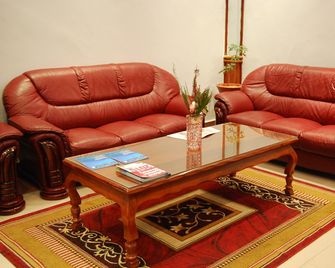 Natron Palace Hotel - Arusha - Lobby