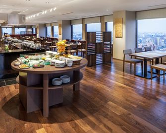Ana Holiday Inn Kanazawa Sky By IHG - קאנאזוואה - מסעדה