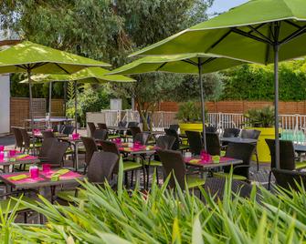Novotel Paris Orly Rungis - Rungis - Innenhof