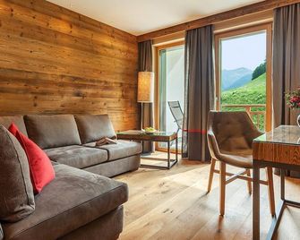 Panoramahotel Watles - Mals - Wohnzimmer