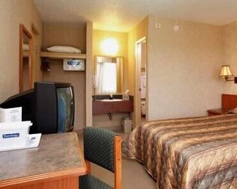 Langley Hwy Hotel - Langley - Ložnice