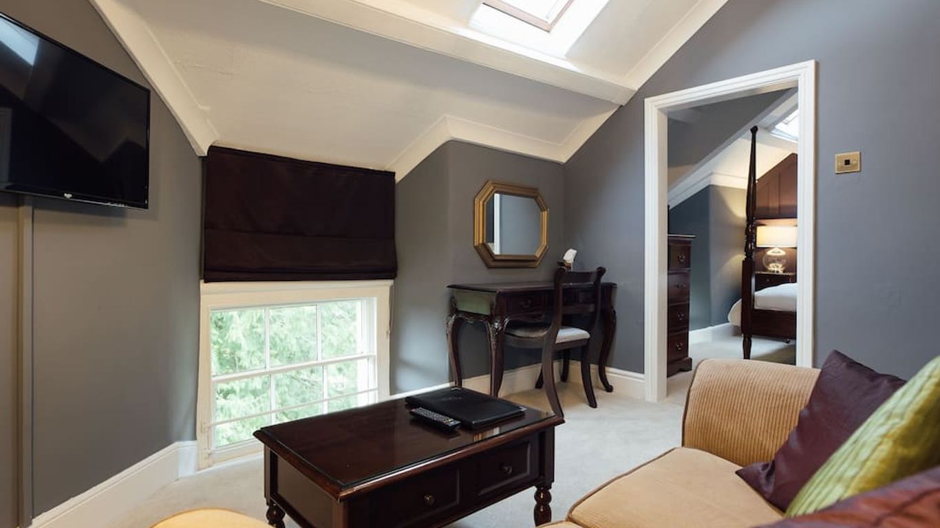 Elm Grove Country House