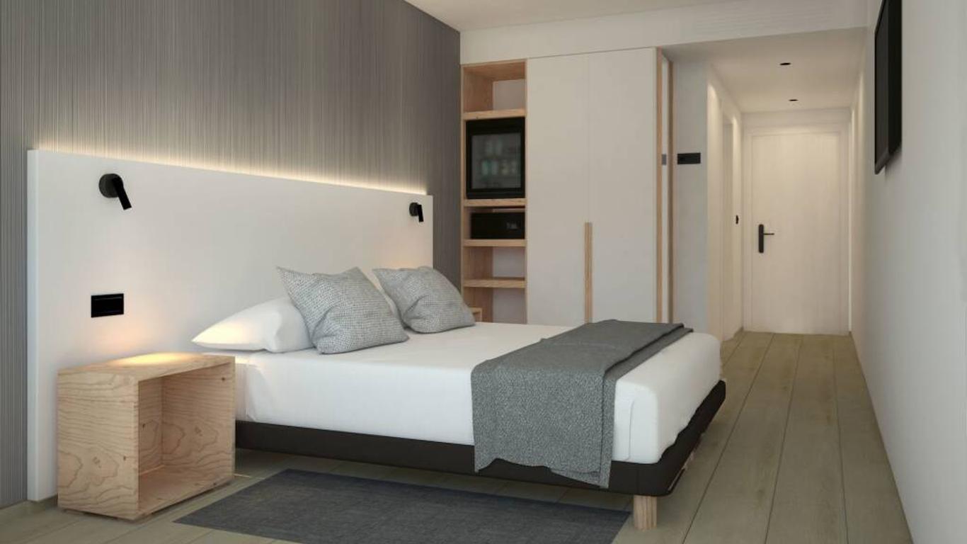 Hotel Distrito Oeste