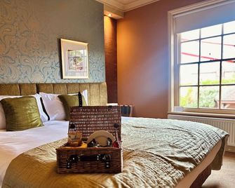 The Old Orleton Inn - Telford