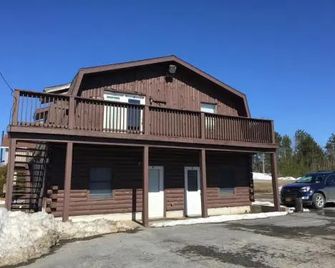 Mill House Market - Pulaski - Gebäude