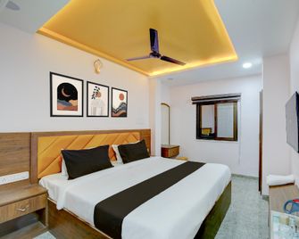 Hotel O Shaurya Palace Guest House - Indore - Θέα στην ύπαιθρο