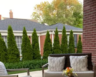 Butler Fieldhouse one block from Butler University and Hinkle Fieldhouse - Indianápolis - Patio