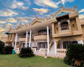 Heritage Khirasara Palace - Rajkot - Bygning