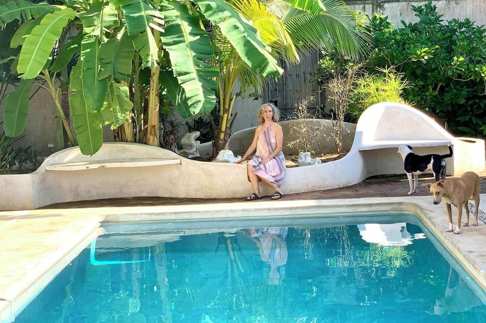 Calle Ouvert - מרידה - בריכה