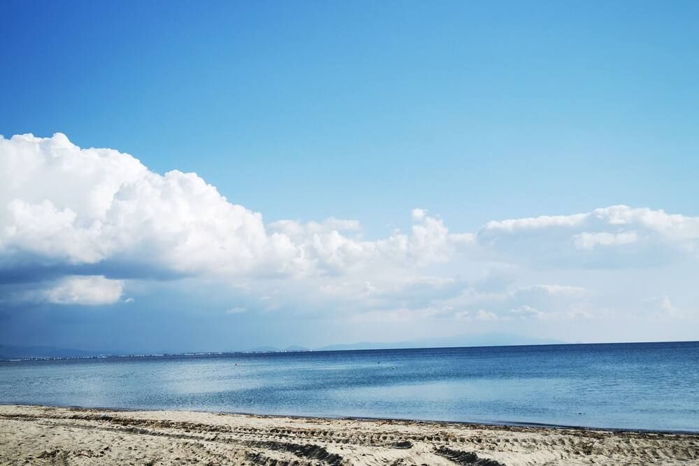 ساهميران بانسيون - ايفاليك - شاطئ