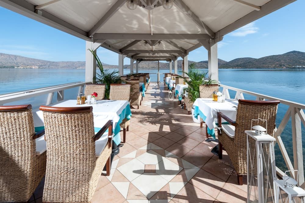 إلوندا أكتي أولوس - للبالغين فقط