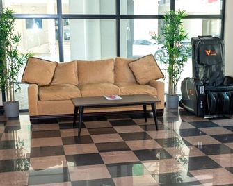 One Pavilion Luxury Serviced Apartments - מאנאמה - לובי