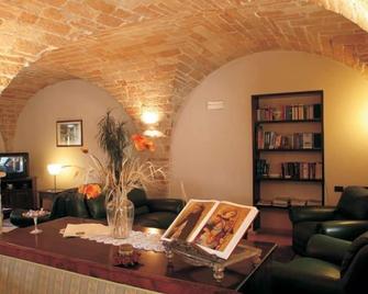 San Claudio - Corridonia - Living room